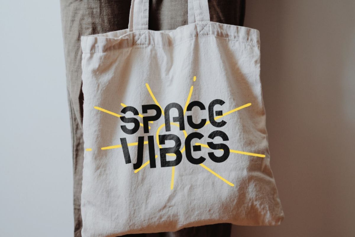 Space Laser - Modern Futuristic Font — image 5