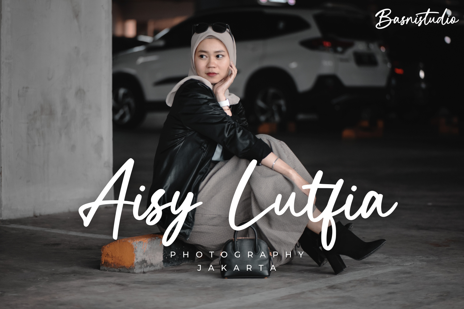 Nesta Mastone Handwriting Font