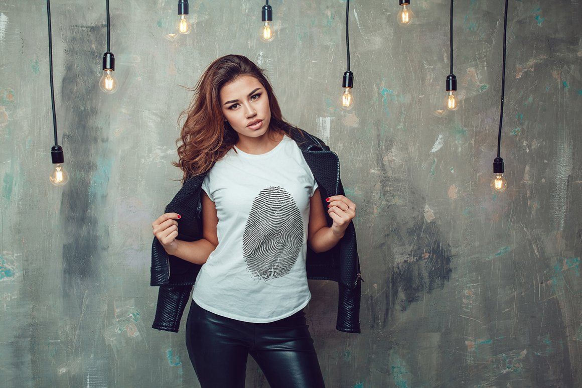 T-Shirt Mock-Up Vol.22