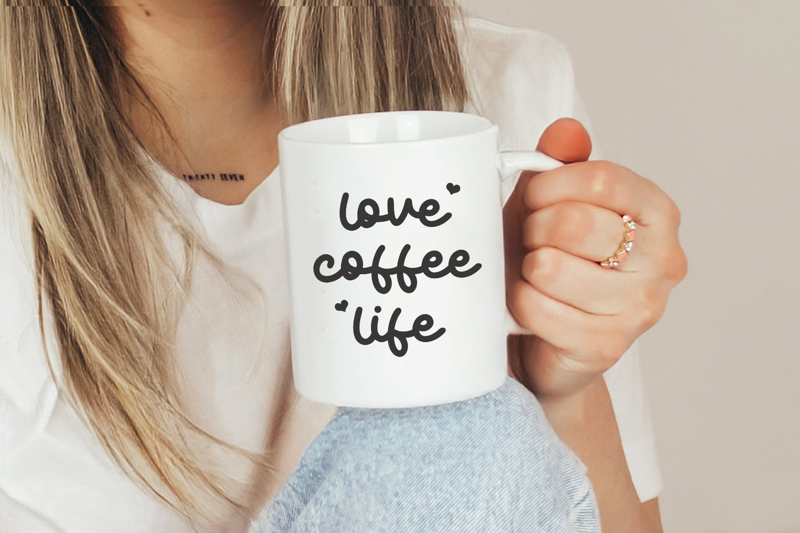 Sunday Aliance - Cute Monoline Font