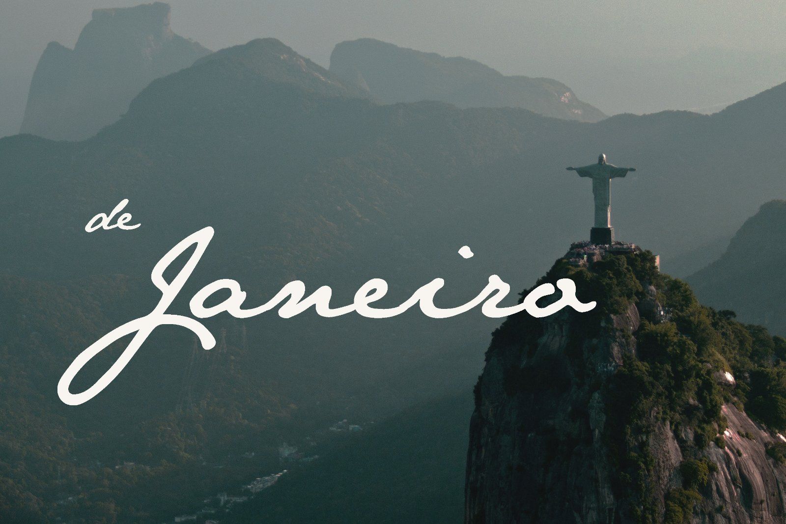 Fairmont - Hadwritten Vintage Font