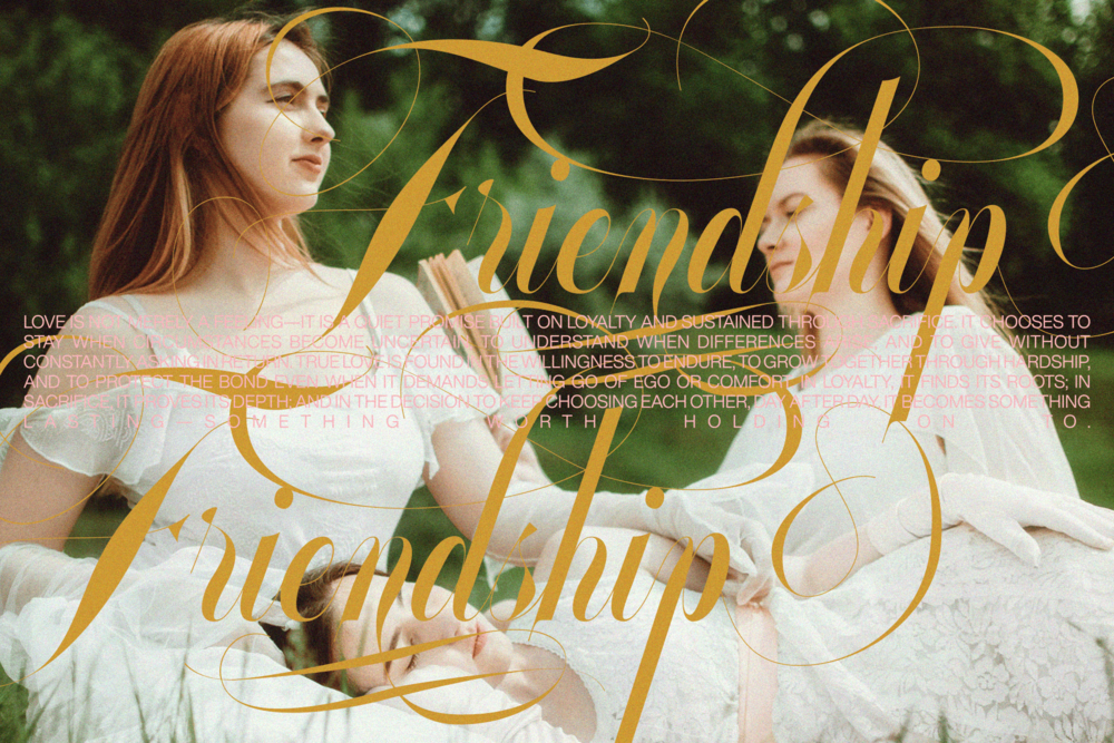 GLOWING ROMANCE — Calligraphy Luxury Font