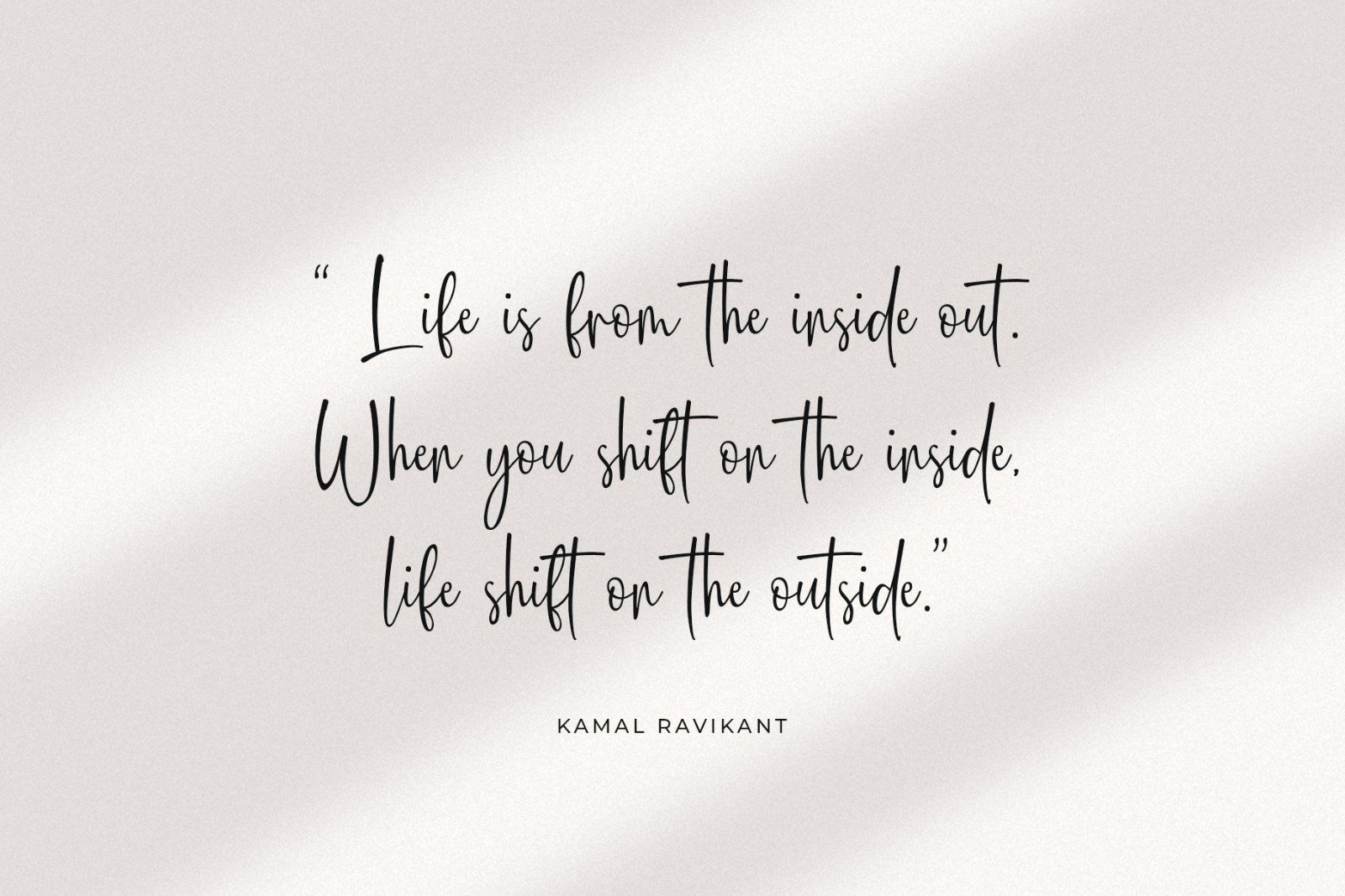 Histerya Script Font