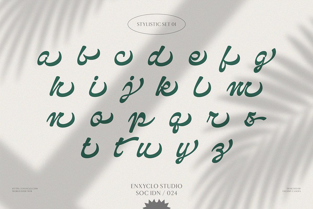 Qanproy Woldriug — Elegant Script Calligraphy Font