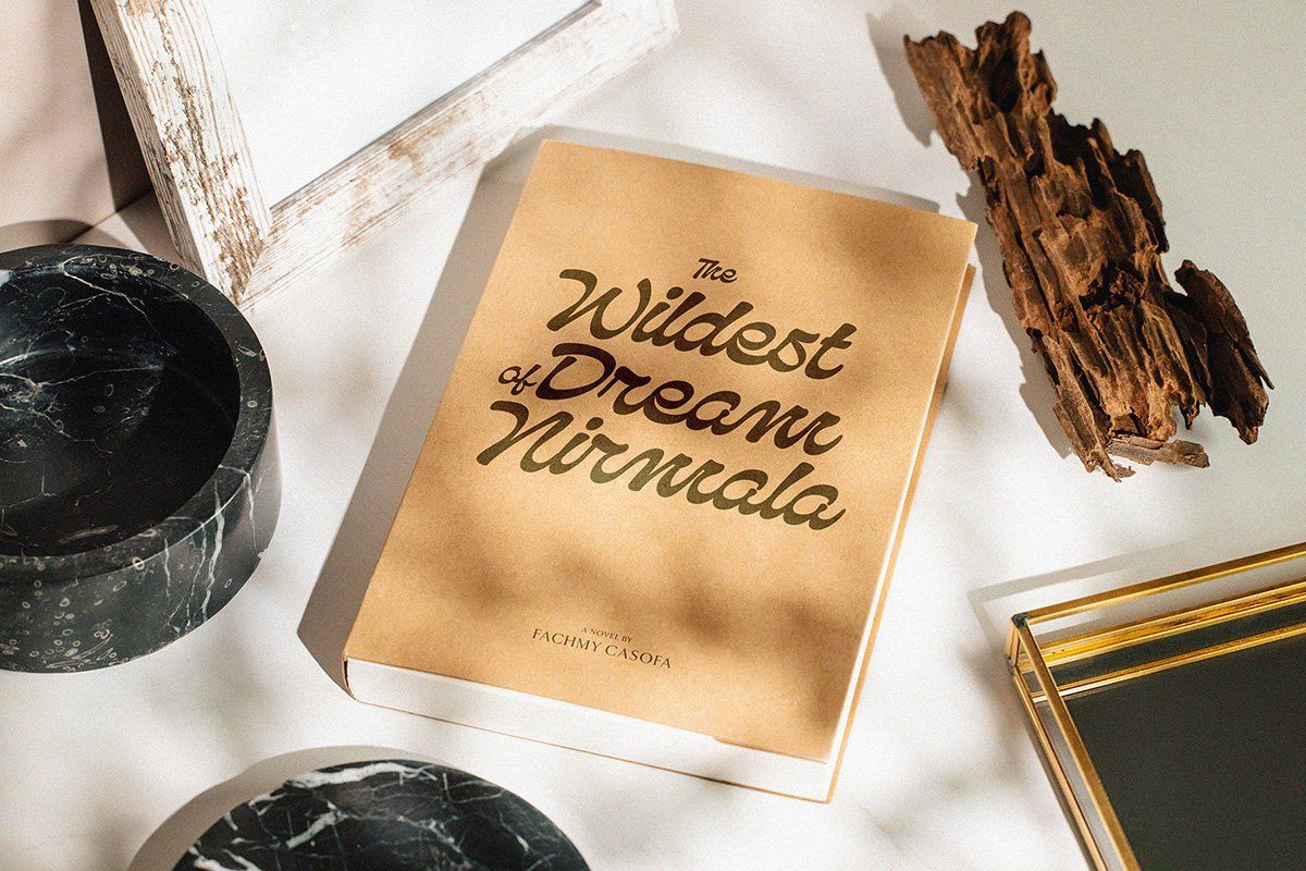 Qanproy Woldriug — Elegant Script Calligraphy Font