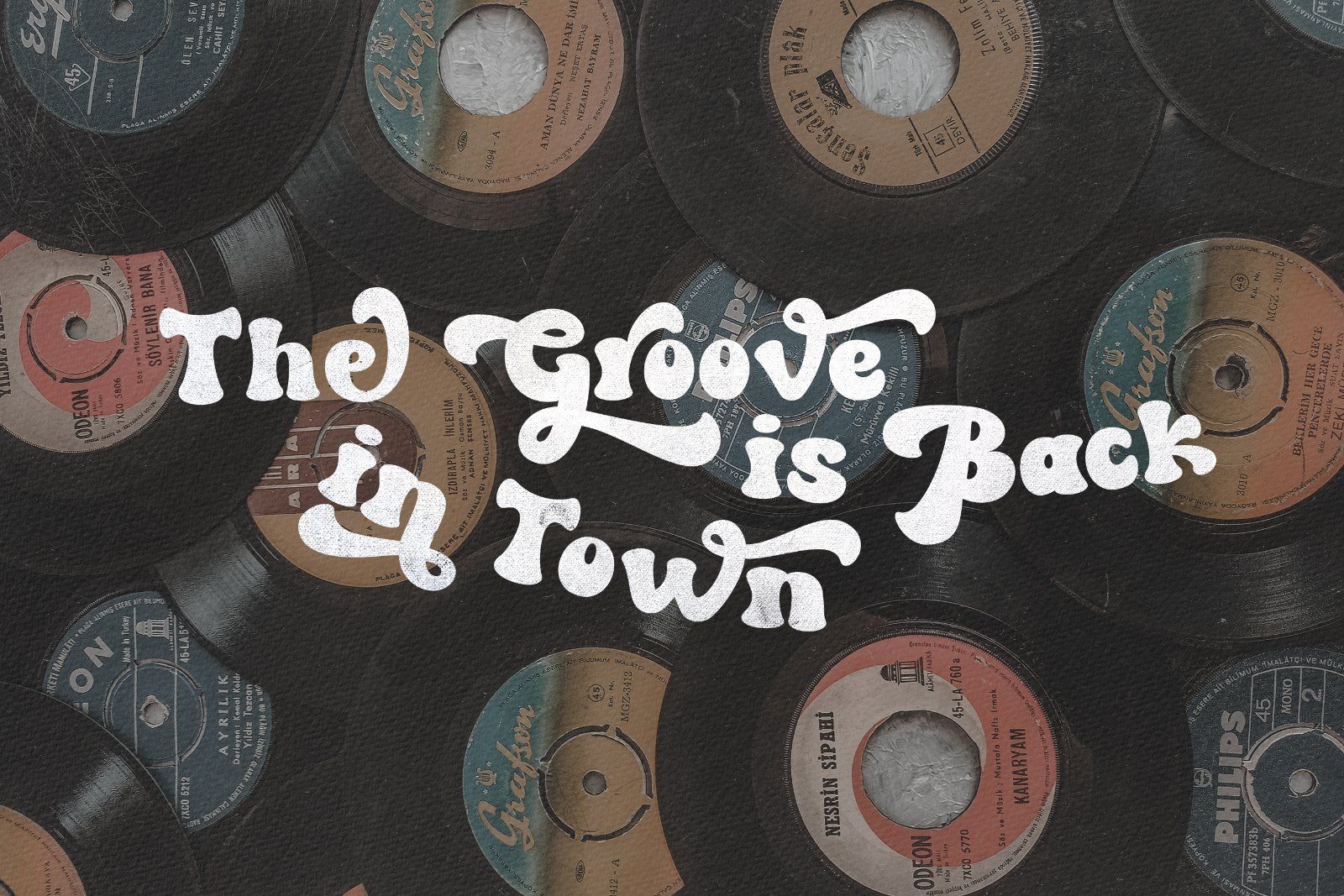 Marson - Retro Groovy Display Font — image 8