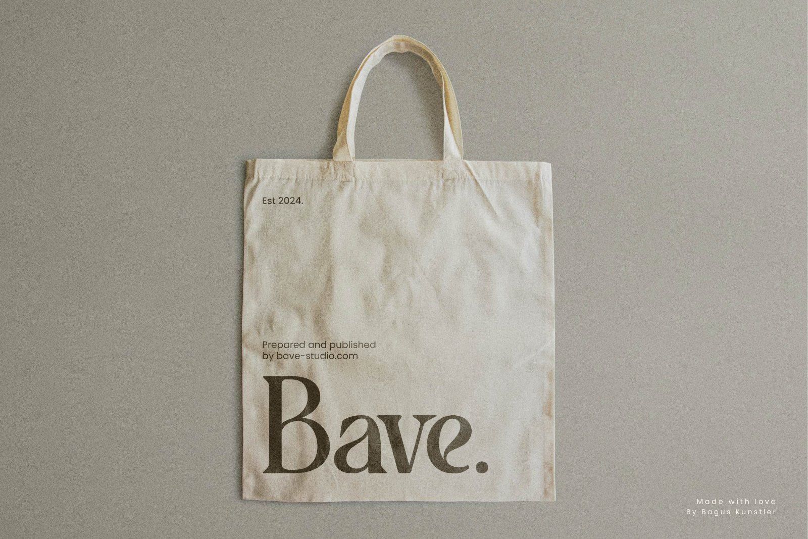 Silver Chair - Retro Serif font