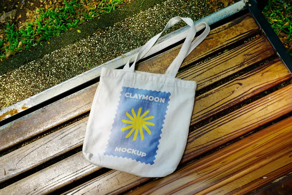 Totebag Mockup - Bench Series