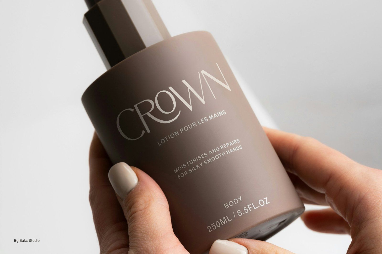 Nerova | Elegant Sans Serif Typeface