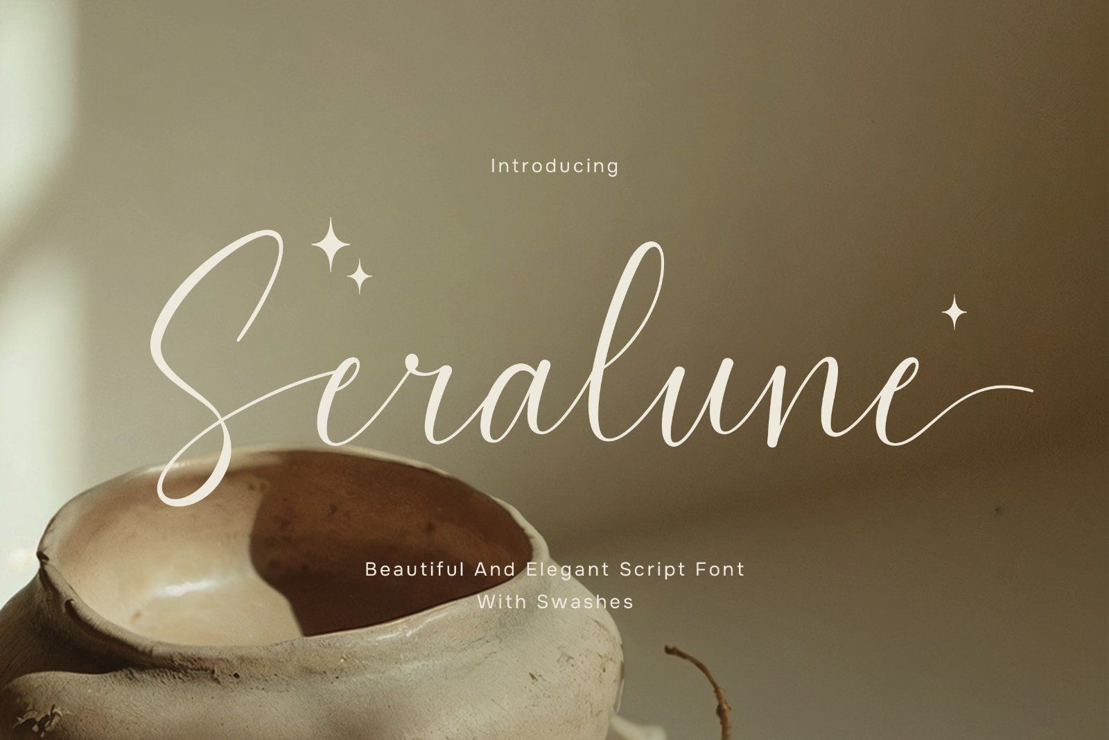 Seralune - Elegant Script Font — image 1