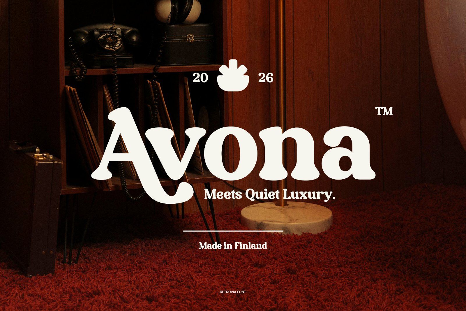 Retrovia - Groovy Retro Serif Font — image 2