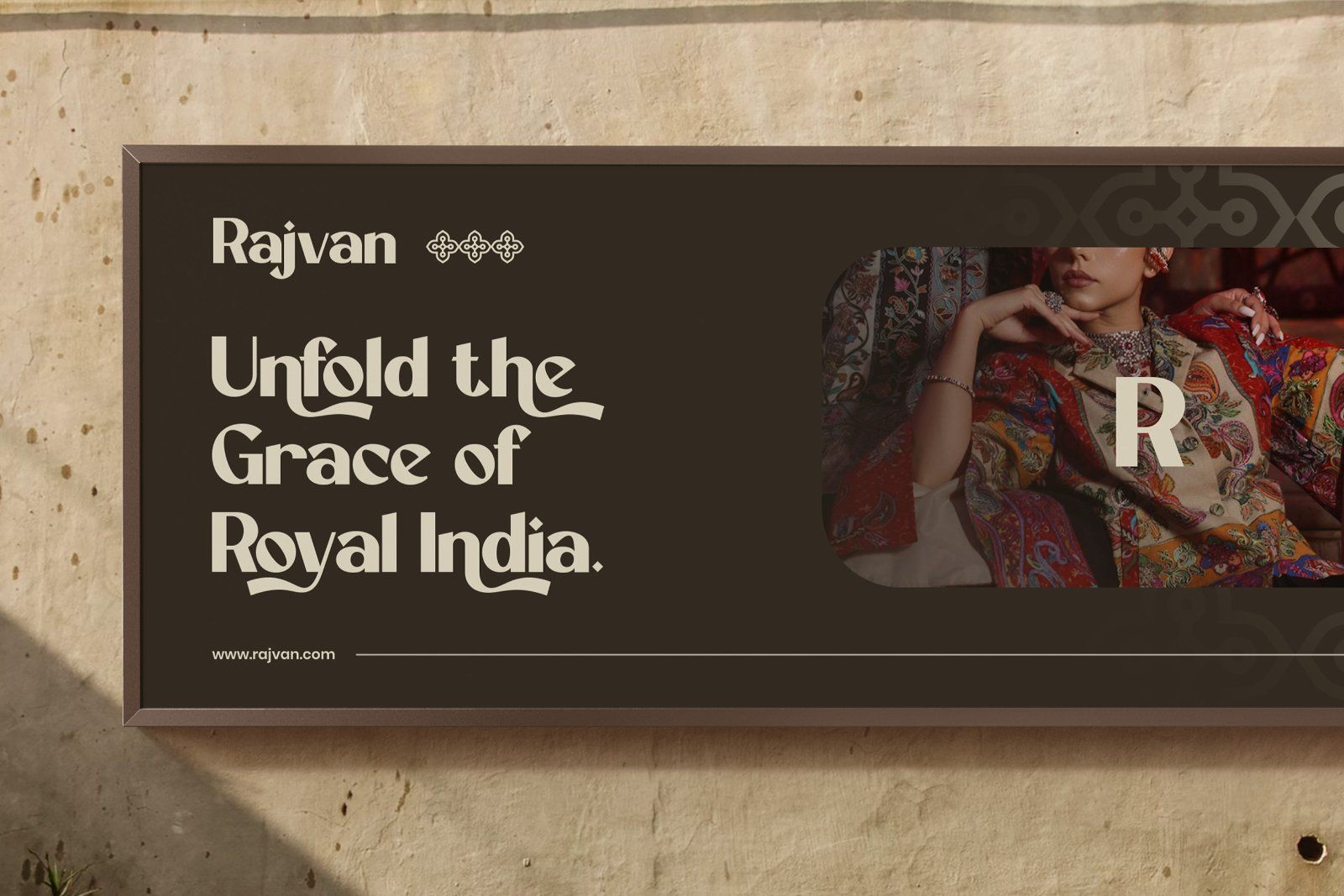 Minotur - Modern Hindi Display Font — image 8