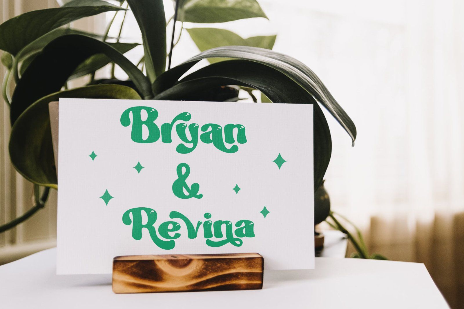 Renaf - Groovy Retro Display Font — image 6